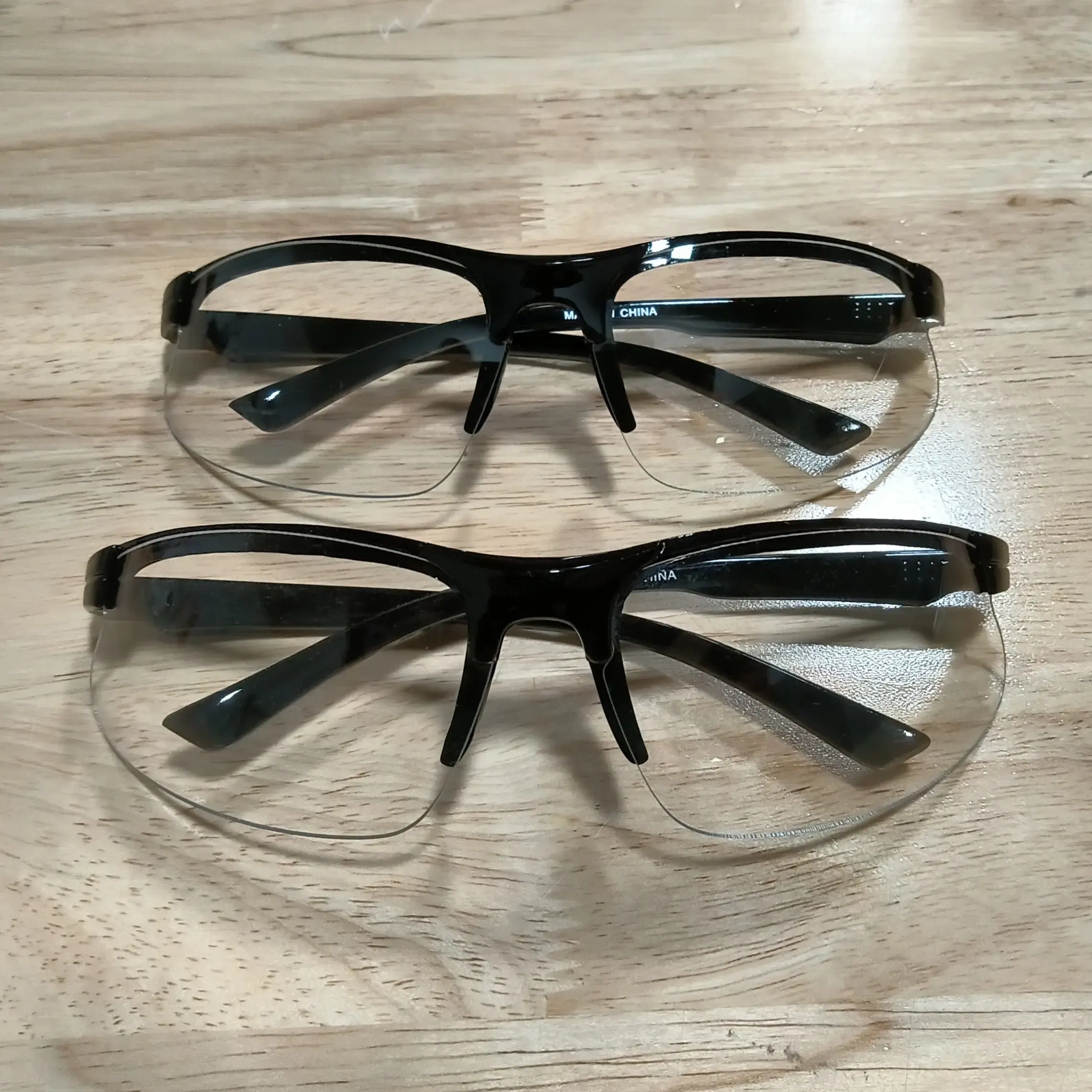 2 PCS Safety Glasses