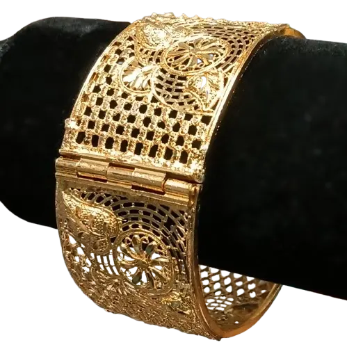 Stylish Gold Plated Cuff Bracelet (Size 2.10")