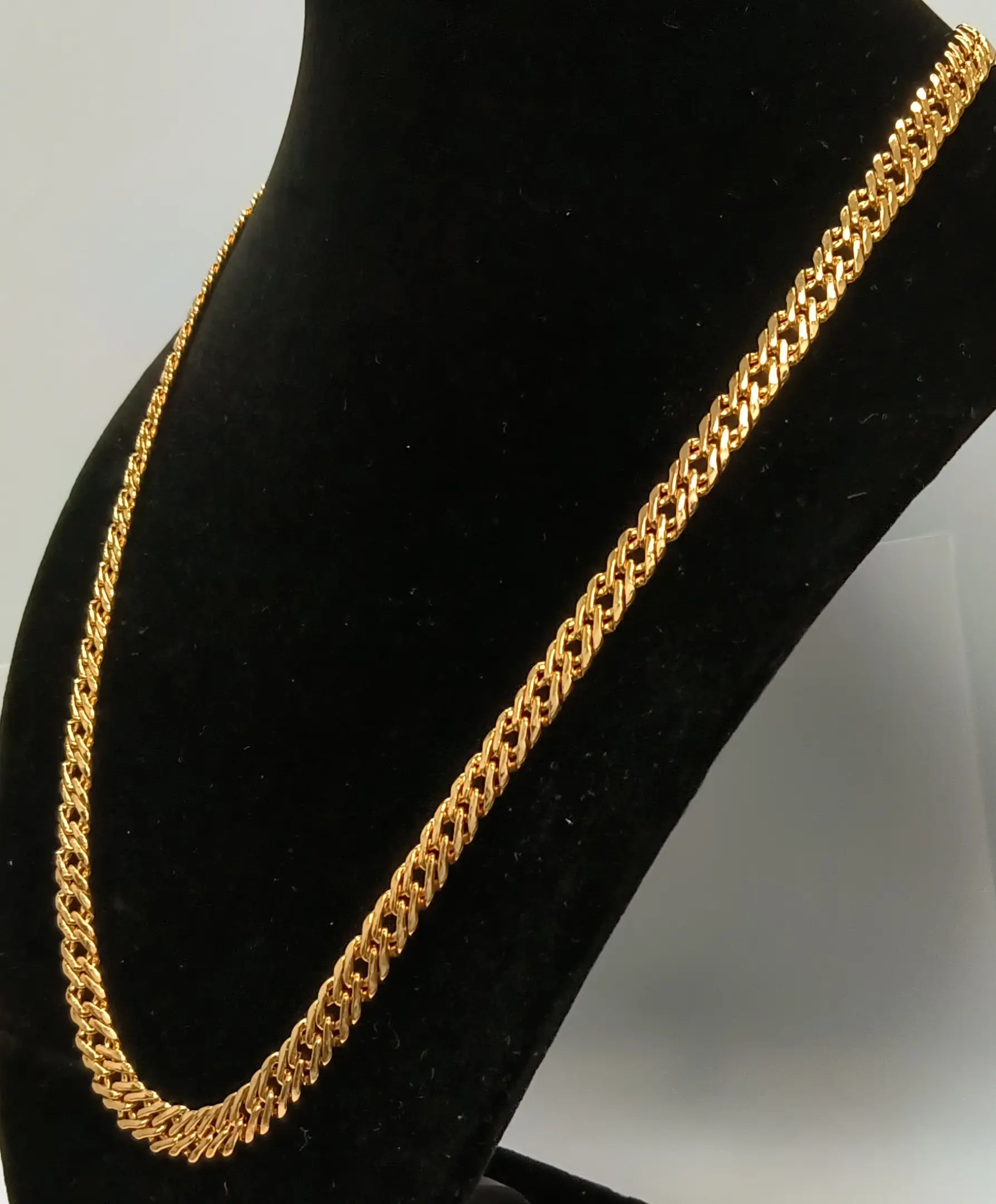 Foxtail Detailed Thin Gold Plated Chain Necklace